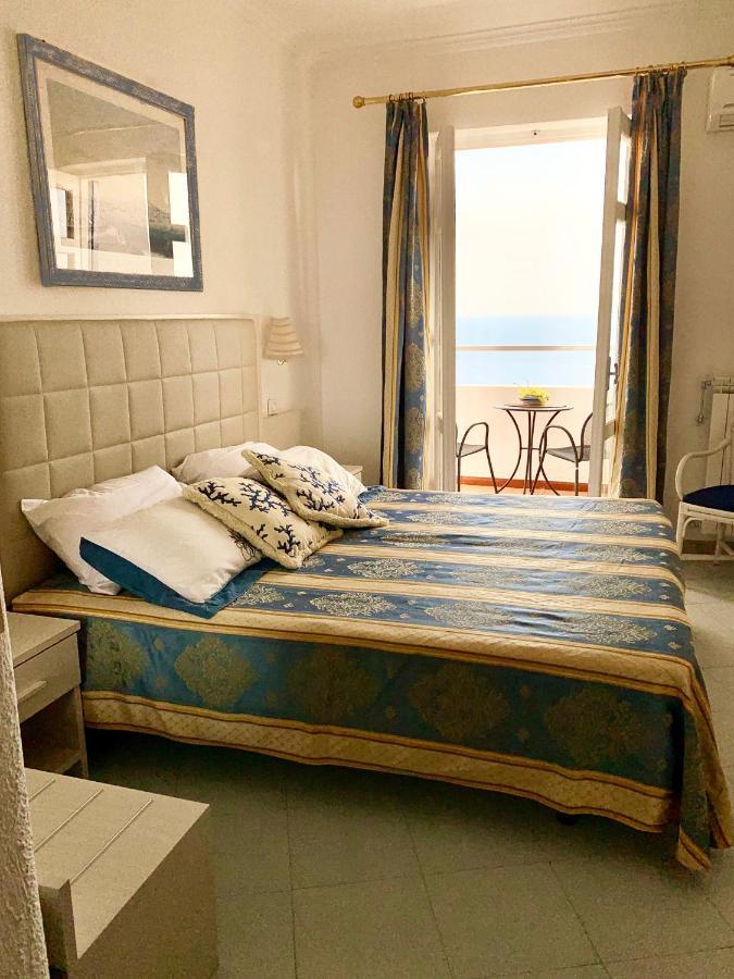 Hotel Grazia Alla Scannella Forio  ภายนอก รูปภาพ